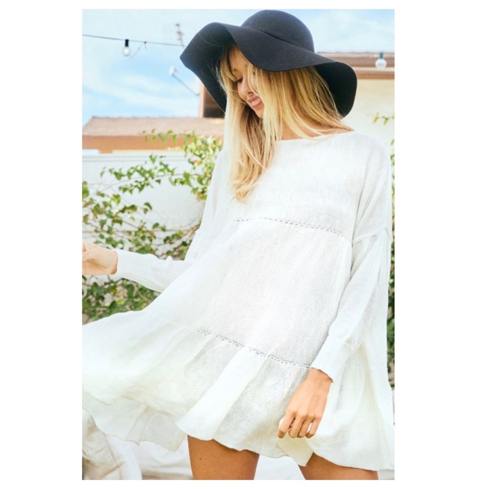 164 $20 auction start❤️Pretty tiered boatneck tunic top - Picture 2 of 7